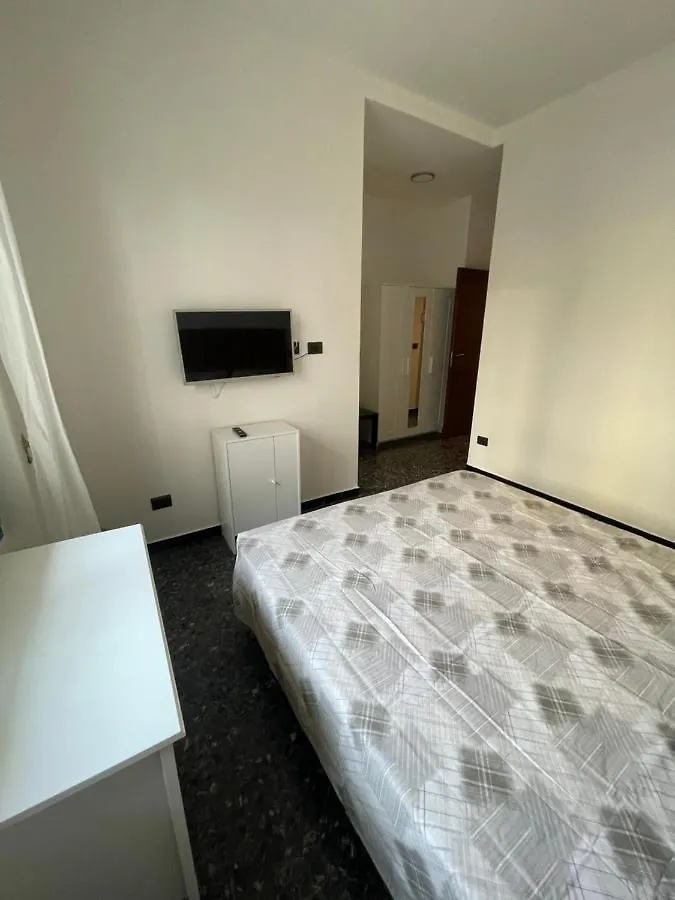 Due Passi Dal Mare Hotel Savona 0*,