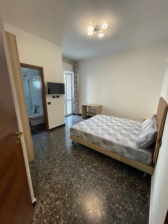 Gasthuis Due Passi Dal Mare Hotel Savona