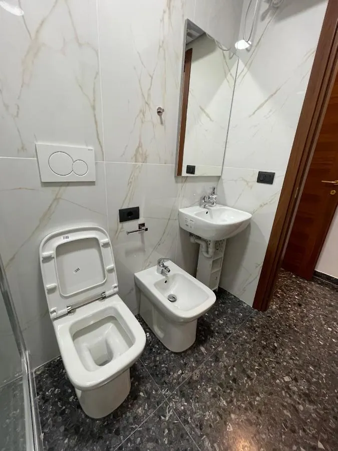 Gasthuis Due Passi Dal Mare Hotel Savona